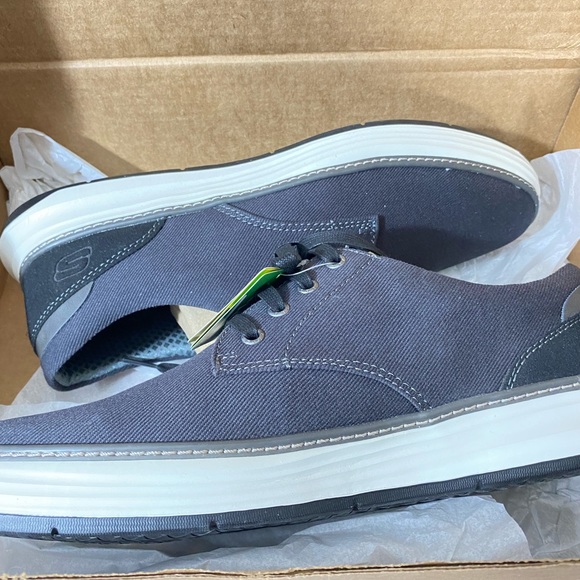 Skechers Men's Moreno Canvas Oxford Shoe size 13 - Picture 6 of 8